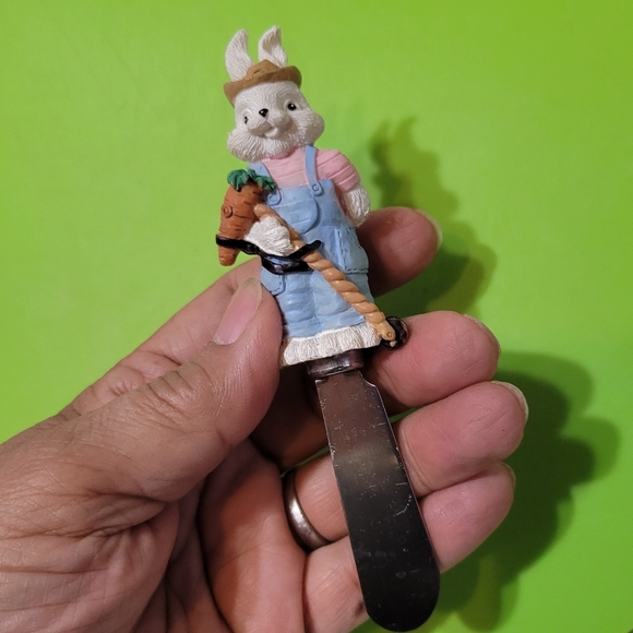 Boston Warehouse Pair of Easter Bunny Spreaders & Wood Easter Theme Tic Tac Toe - Picture 7 of 9